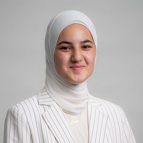 Leen Darwisha headshot