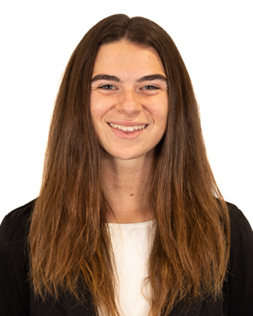 Avery Korycanek headshot